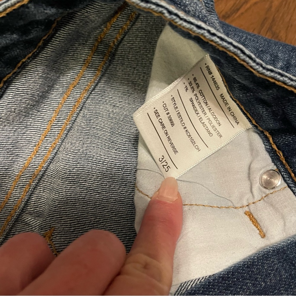 Kancan Tiffany Mid Rise Flare Leg Jeans Size 3/26 - Picture 6 of 9